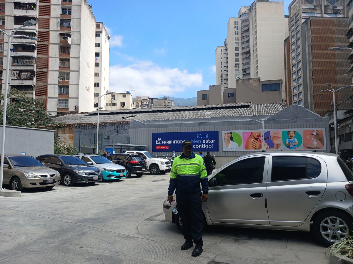 Robert Lobo tweet media