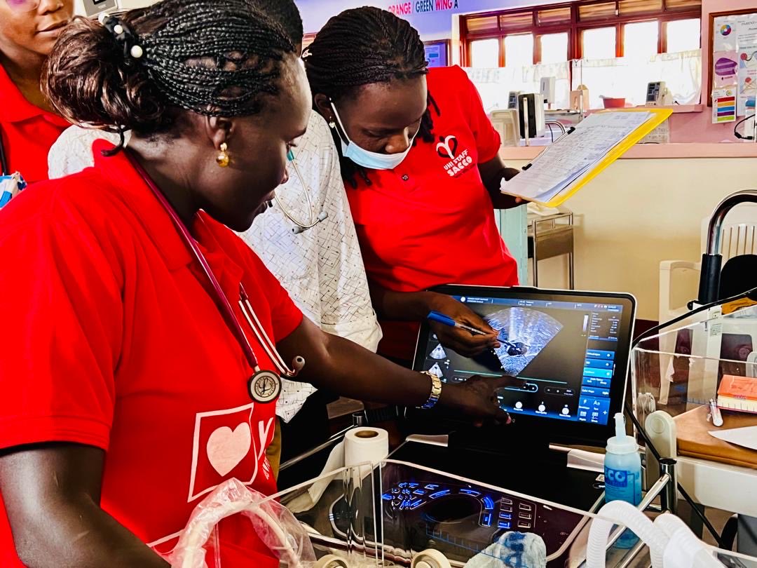 HeartUganda's tweet image. Our @HeartUganda team is conducting a free heart clinic at @KiwokoHospital today. 

Everyone deserves access to heart health services, and we're bringing care closer to the community.

Know your heart status today.

#HeartHealth #UgandaHeartInstitute #DontMissABeat