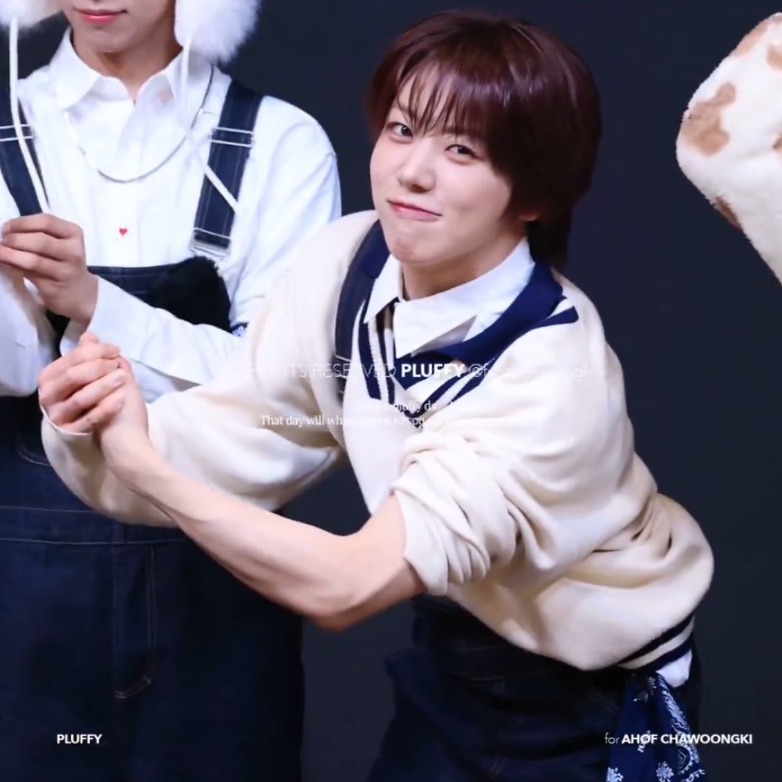 knives ☻ tweet media