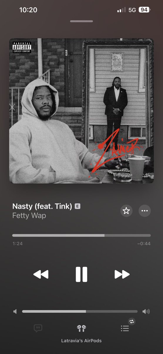 Travia😴 👕🔌 tweet media