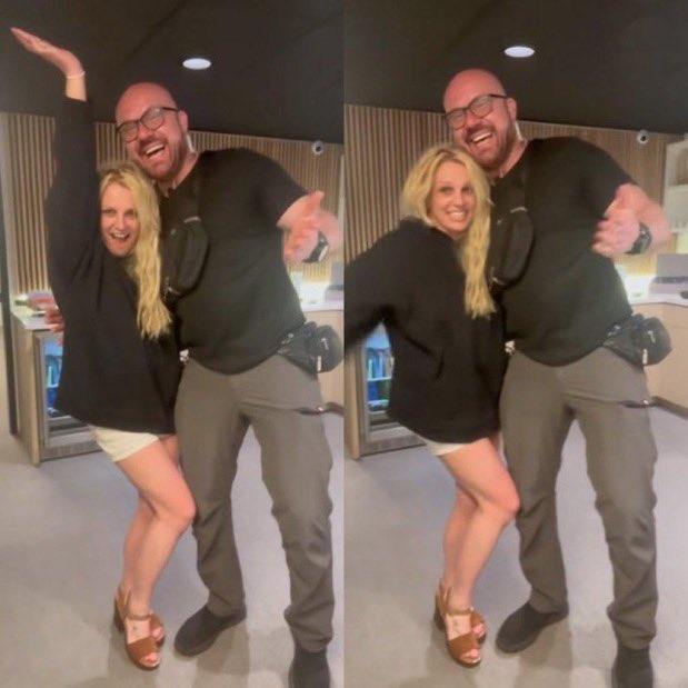 Britney Online Brasil tweet media