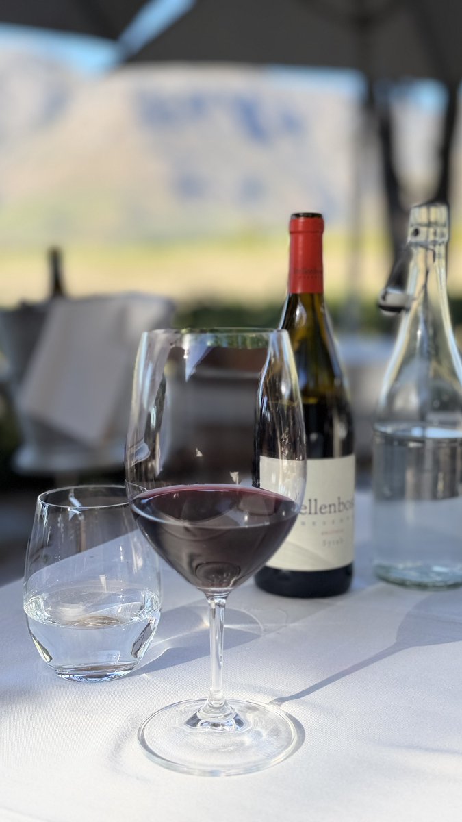 Melanie vd Merwe tweet media