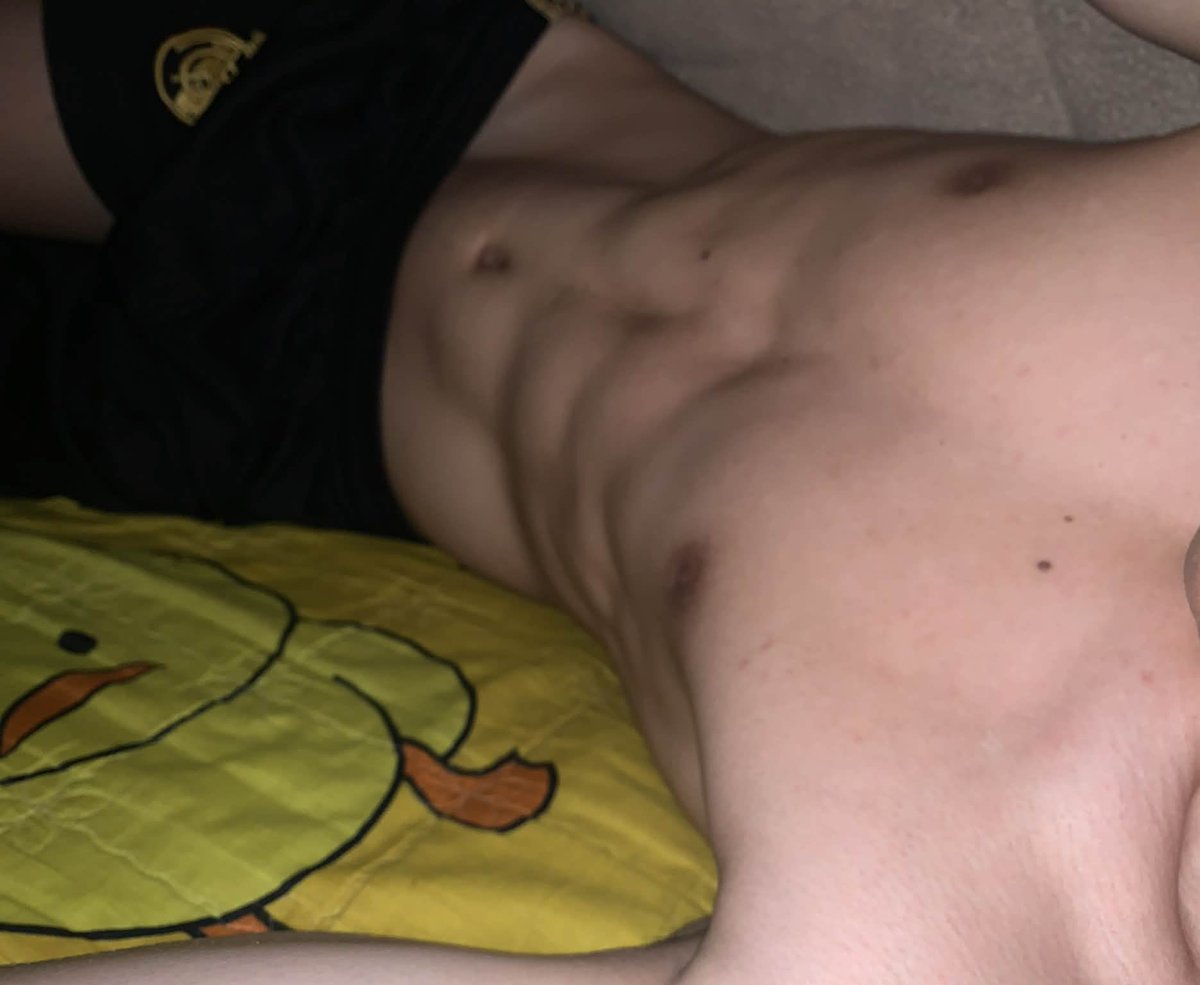 Hoàng Nguyễn tweet media