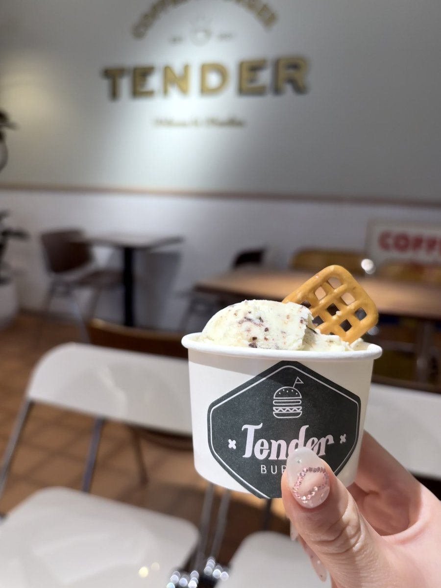 夹心咪 tweet media