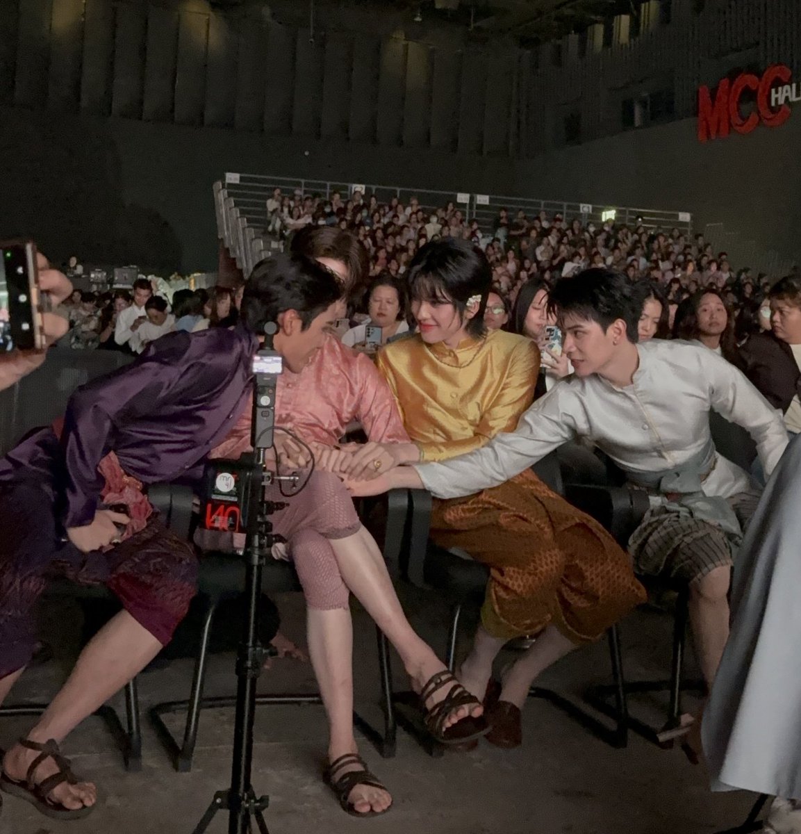 ⋆˚✿ แง้วว่าแง้วไม่ไหว🐱ྀིྀི. tweet media