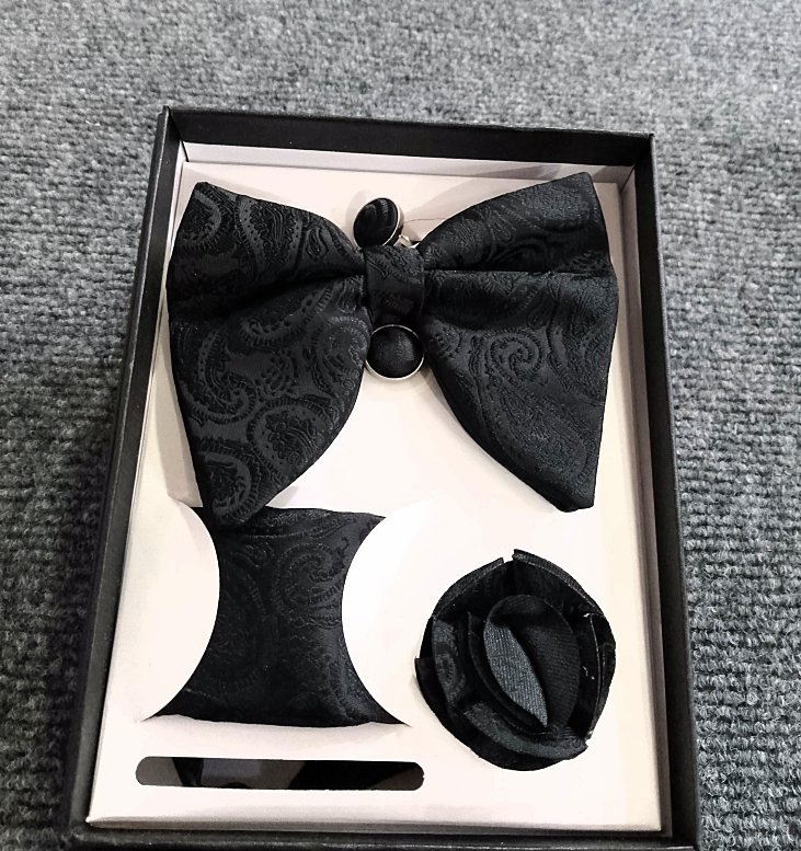 Jennie Pete Essentials - PBD 0269 tweet media