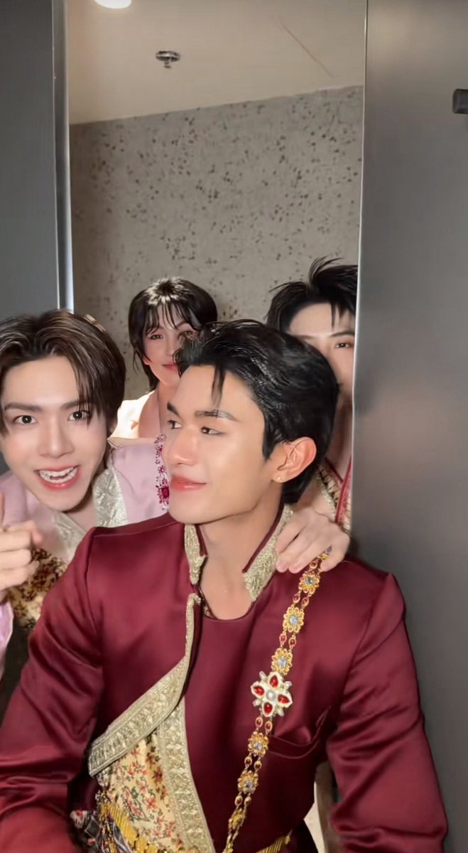 TeamSupportMaxNat tweet media