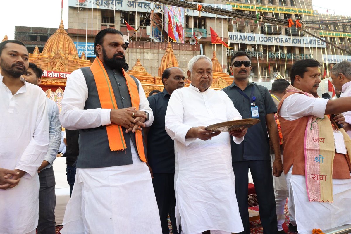 Nitish Kumar tweet media