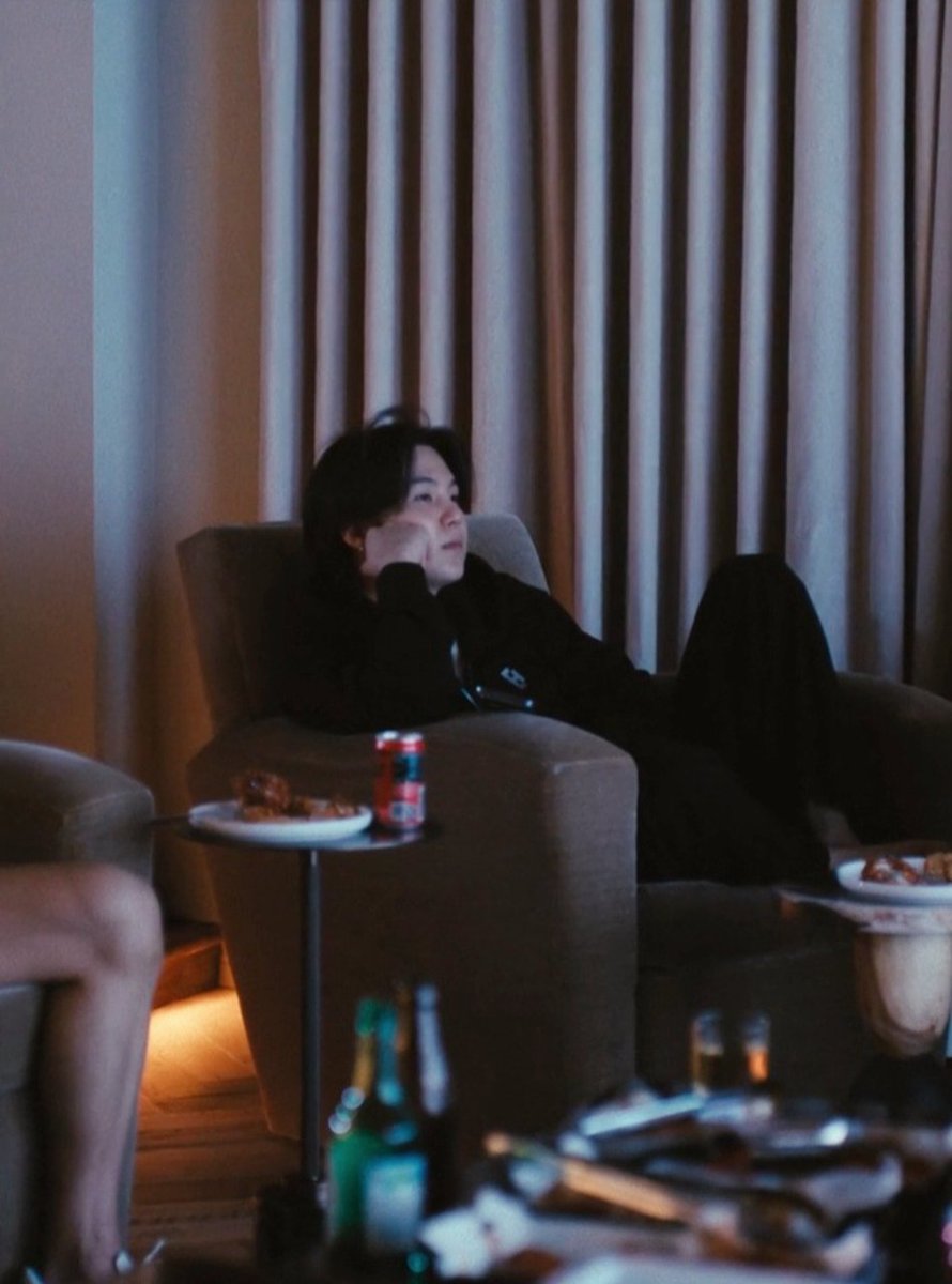 윤기SUGA tweet media