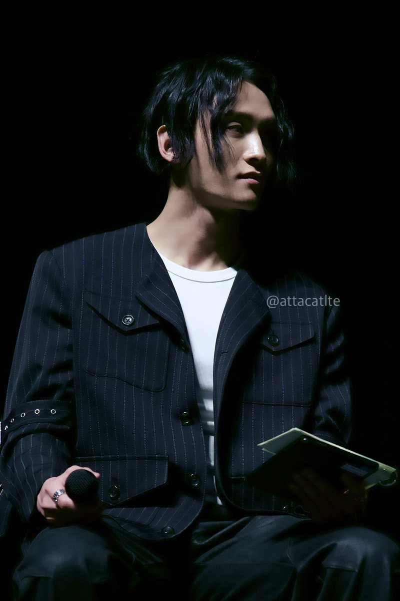 at타카 tweet media