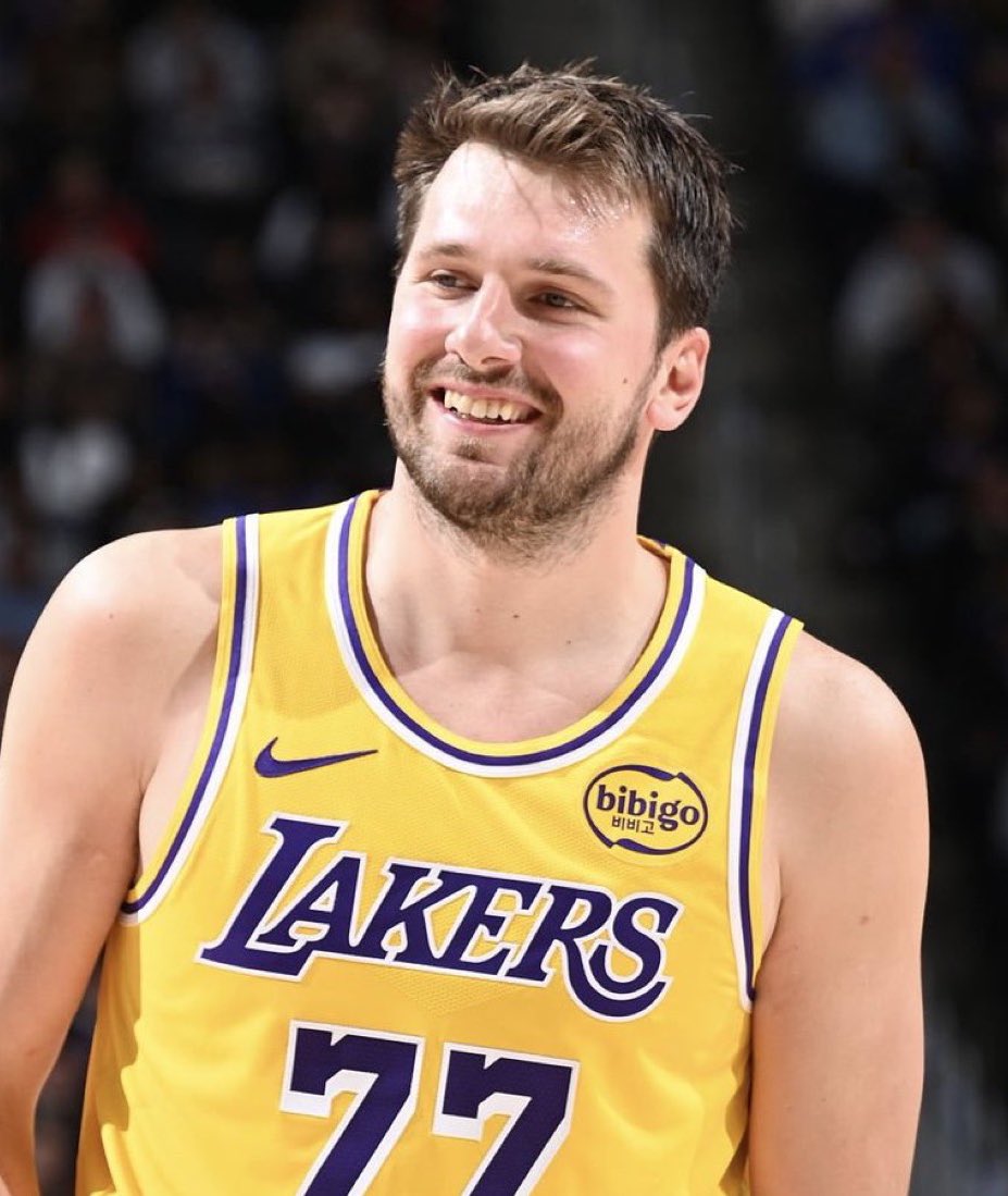 Historia Leclerc tweet media