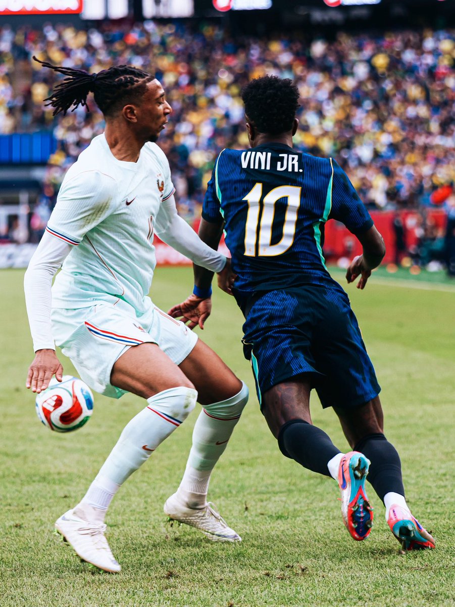 ꪜ𝕛𝕣⁷ ™🇧🇷 tweet media