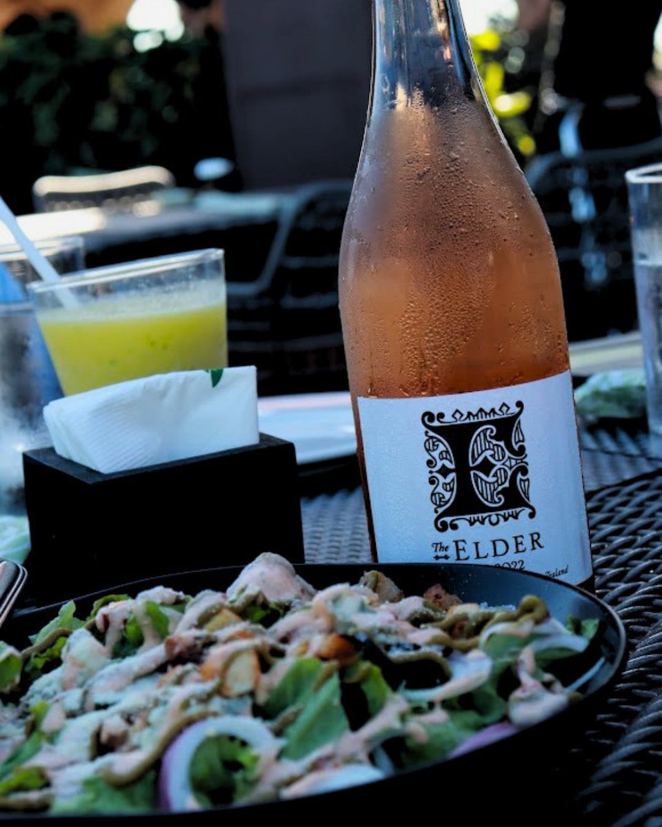 The Elder Pinot tweet media