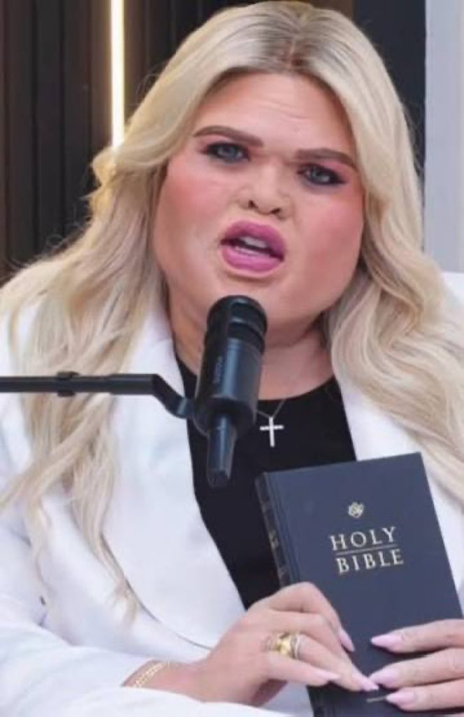 Trumps Nephew tweet media