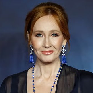 Oli London tweet media