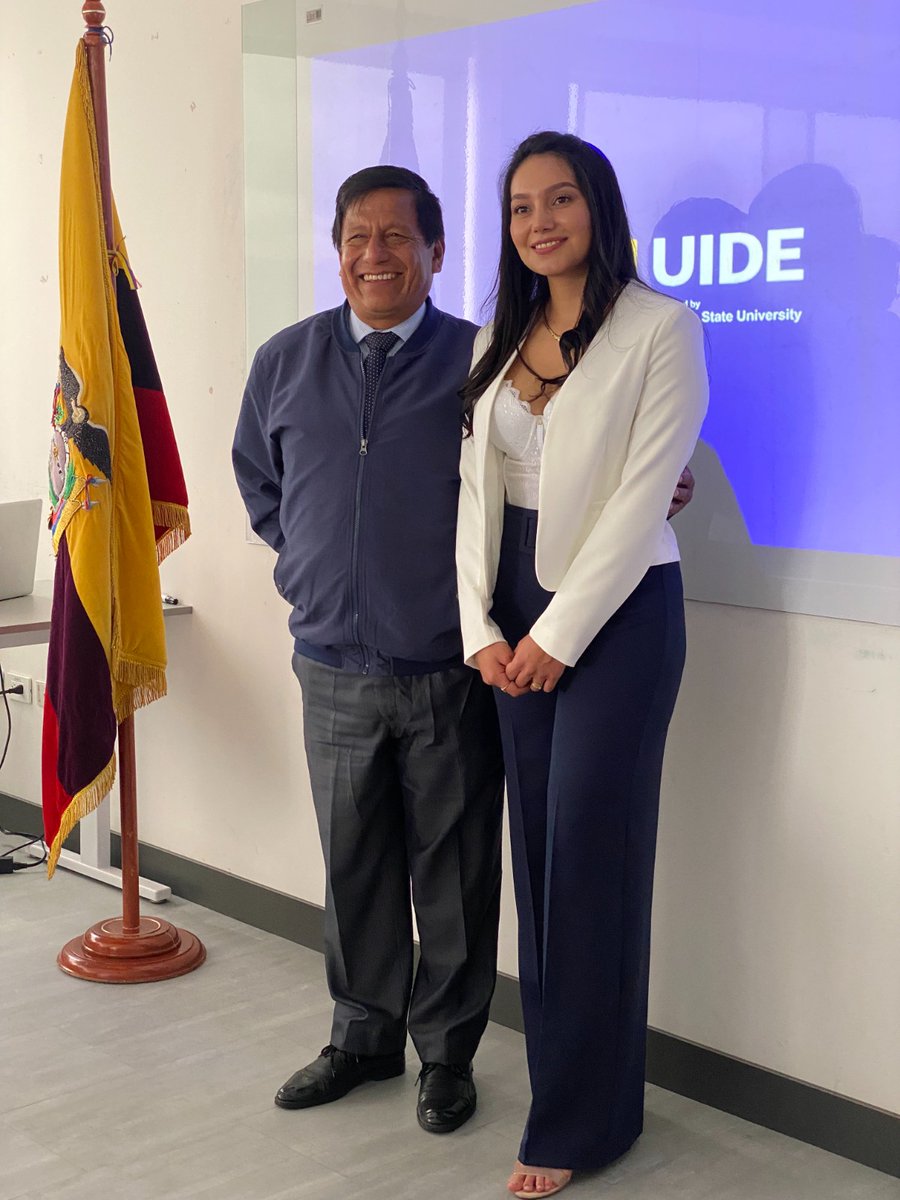 UIDE's tweet photo. Compartimos la historia de Stefany Merchan, #gradUIDE de nuestra Escuela de #NutriciónyDietética, quien transformó su formación en experiencia y liderazgo profesional.
Descubre más aquí 👉 https://t.co/9iyHzw29Oo https://t.co/ktT9HXWOiX