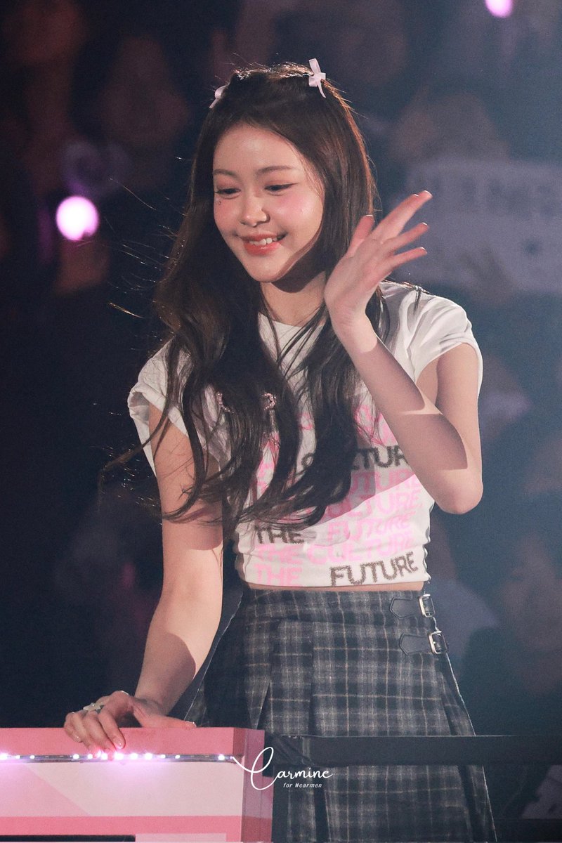 foxchick11 tweet media