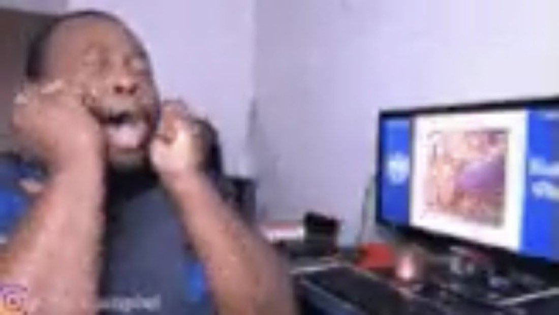 😘🙈☺️ tweet media