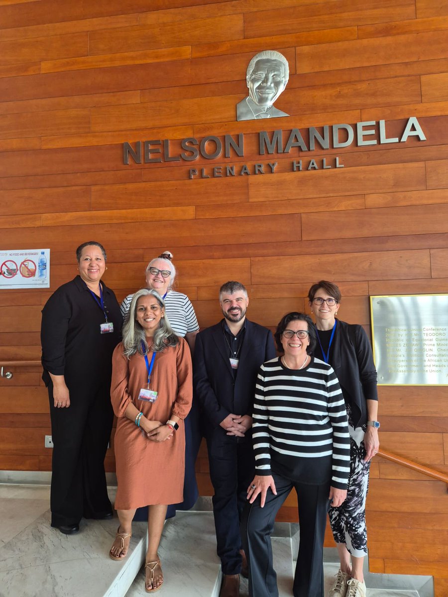 Flow Communications tweet media