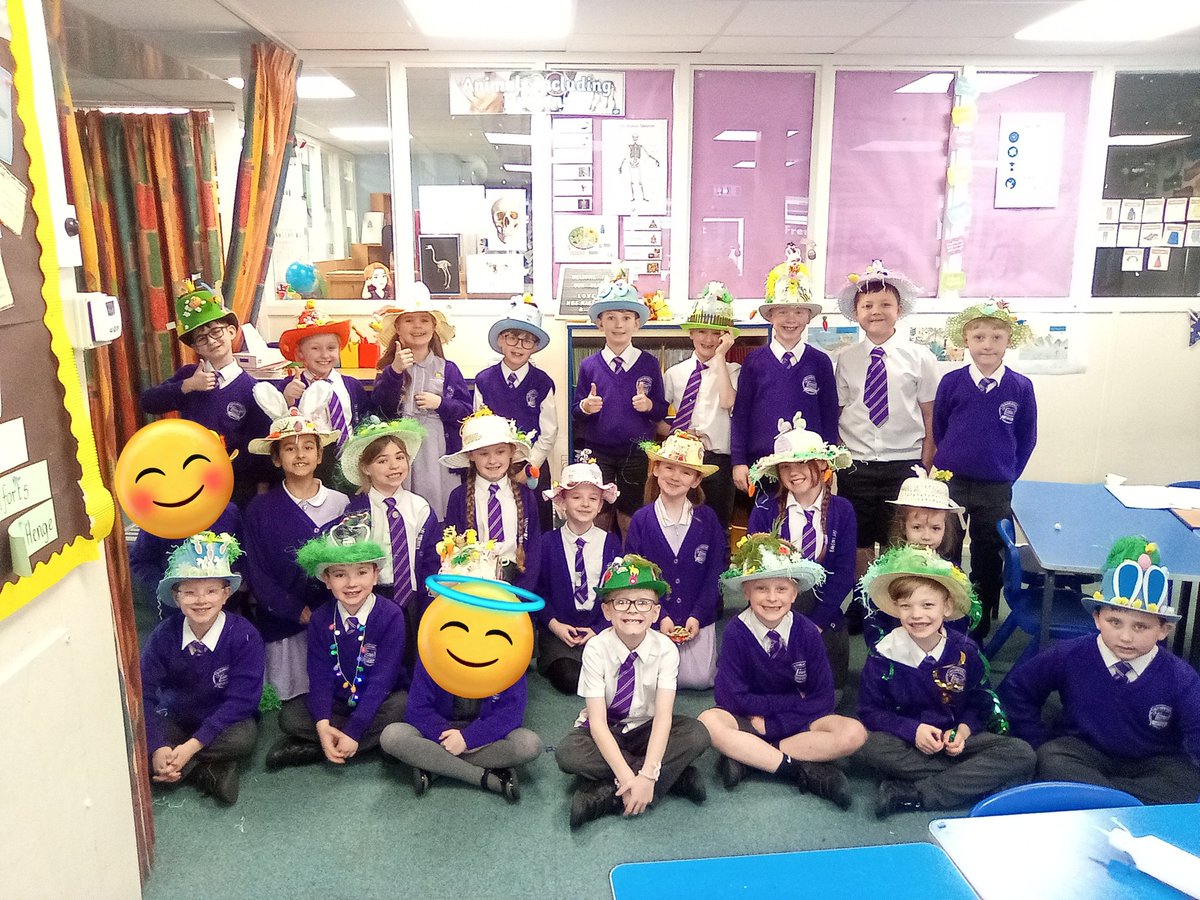Happy Easter! Love Class 3 Superstars and their amazing Easter bonnets!🐣🐰🥚