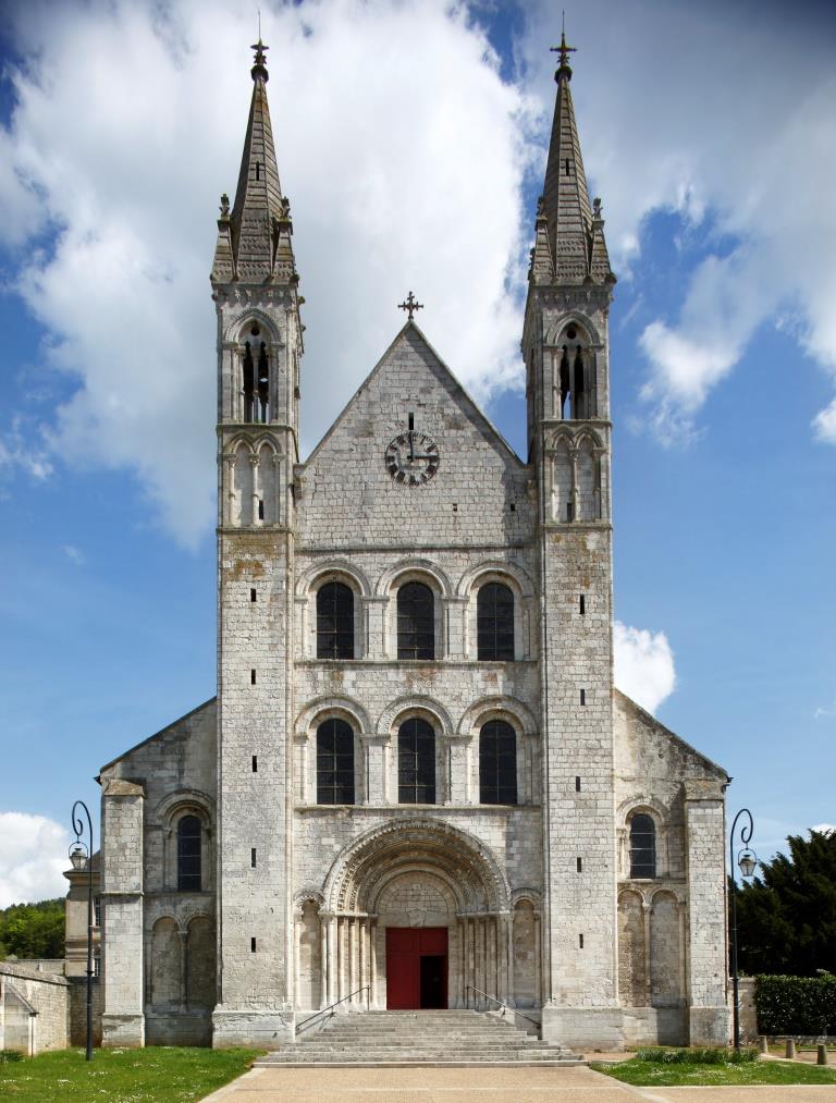 Abbayes de Normandie tweet media