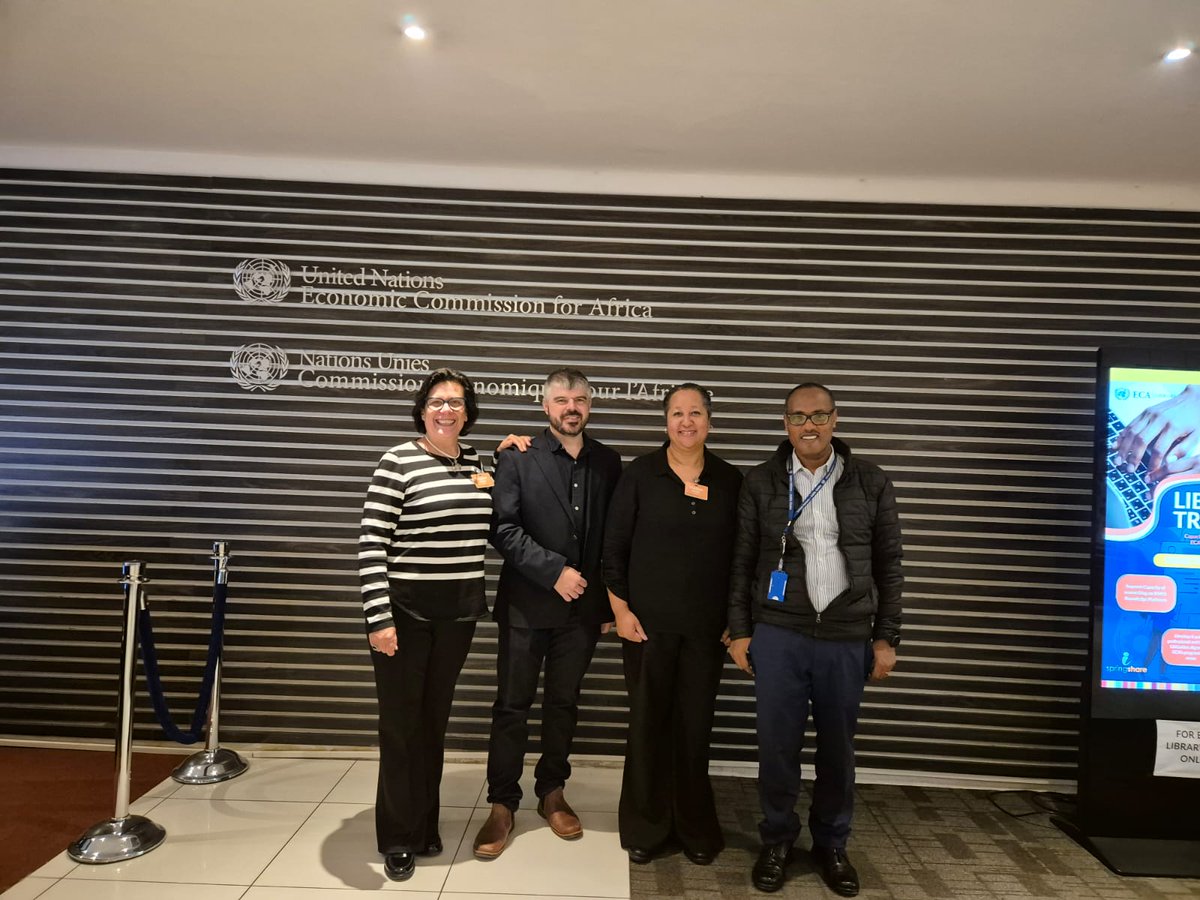 Flow Communications tweet media