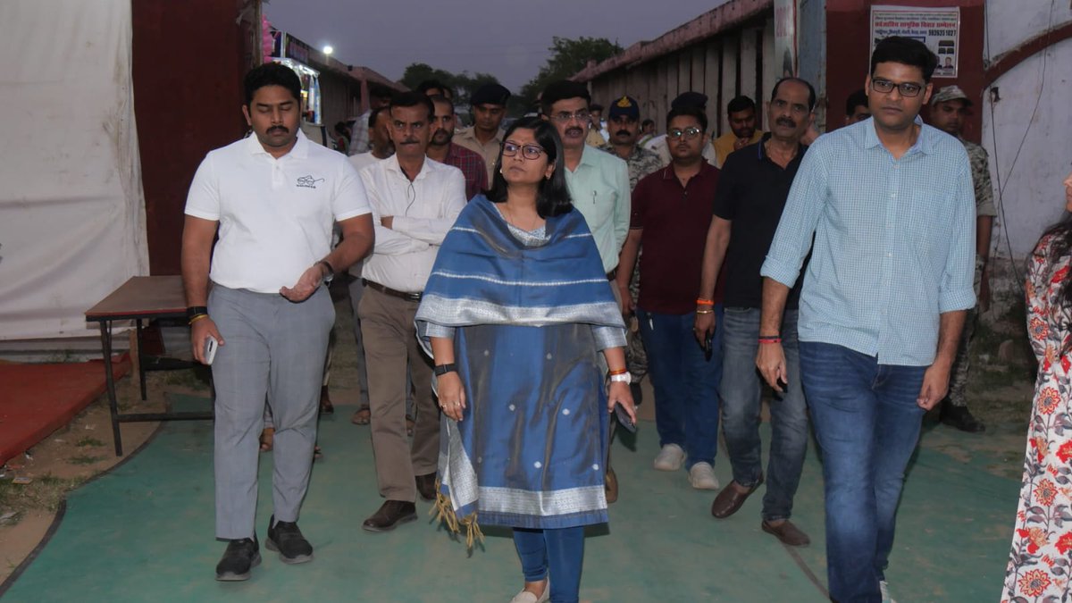 dmgwalior's tweet image. अग्नि सुरक्षा मेला 29 से 31 मार्च तक 

कलेक्टर श्रीमती चौहान ने मेले की तैयारियों का लिया जायजा 

मेले में अग्नि सुरक्षा प्रबंधनों का होगा प्रदर्शन 

नागरिकों के लिये अग्नि सुरक्षा संबंधी उपकरणों का विक्रय भी रहेगा 
#gwalior 
#FireSafety
@CMMadhyaPradesh