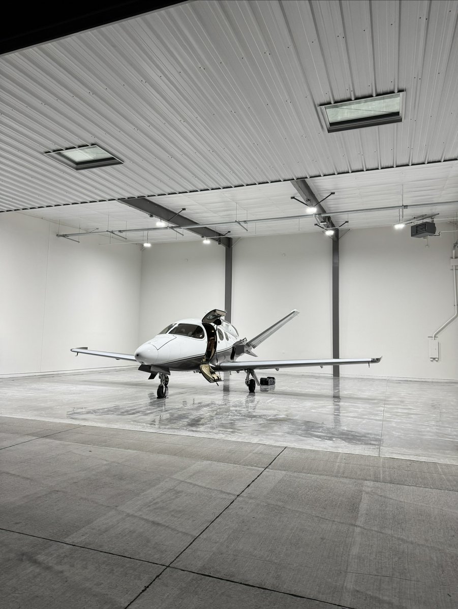 Alex Martin 🛩️ tweet media