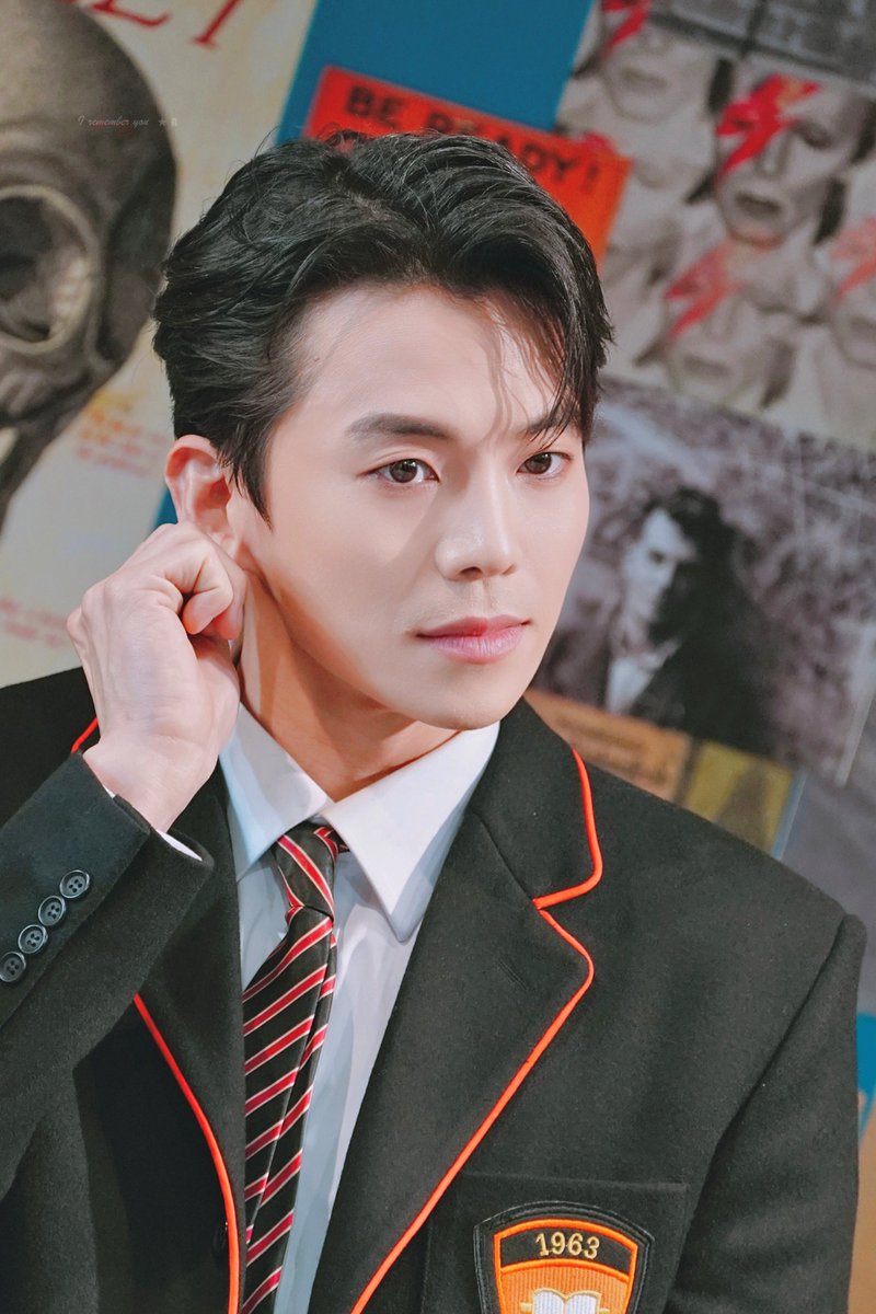 ᴀ ᝰꪑ tweet media