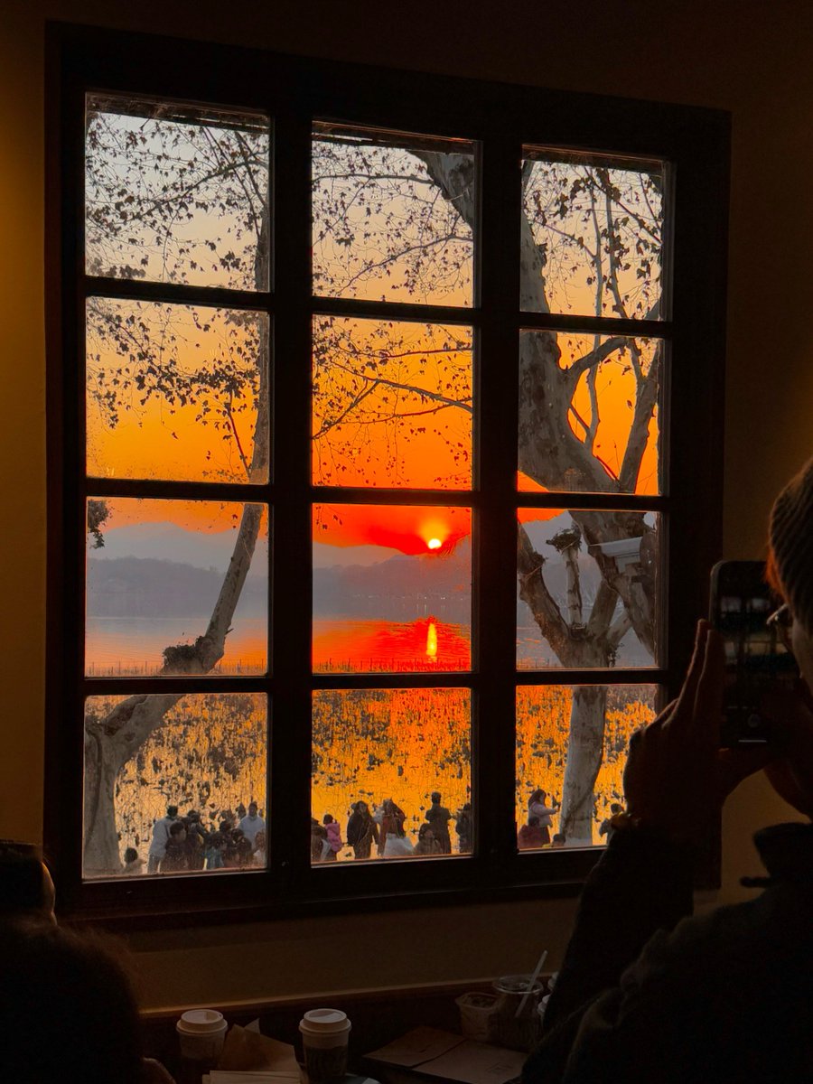 simon driver tweet media