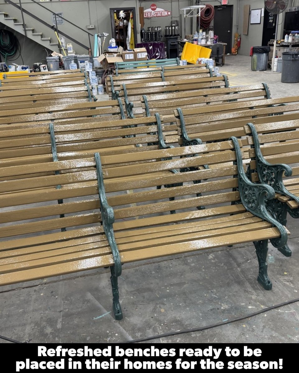 Six Flags St. Louis tweet media