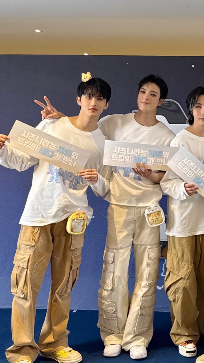 โน่ไพ่ลับเอ้ดเอม tweet media