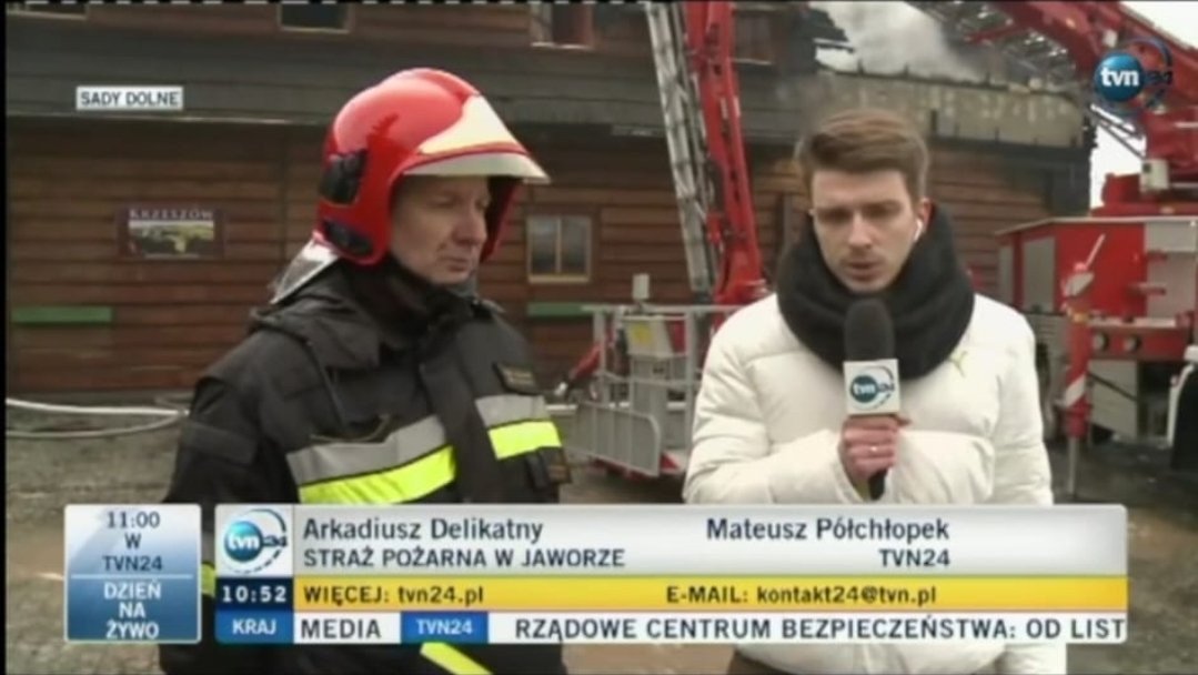 zachodni's tweet photo. Dziennikarzu Republiki! Mateusza Półchłopka tak naprawdę nie przeprosiłeś. Bartłomiej Romanek: Dlatego ja przeproszę Ciebie za to, że odkryłem Twe manipulacje.

https://t.co/zHeeXMW1KK https://t.co/befT3jpDTn