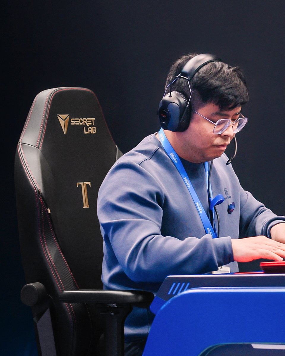 Secretlab tweet media