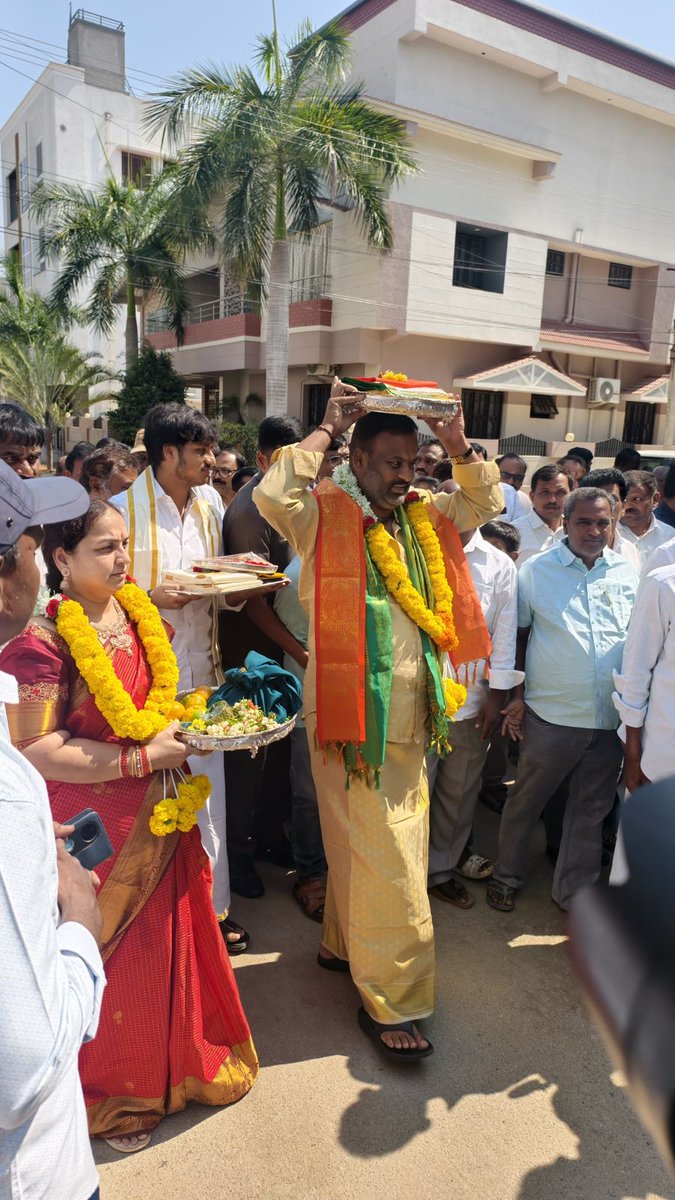 V I J A Y S A I tweet media