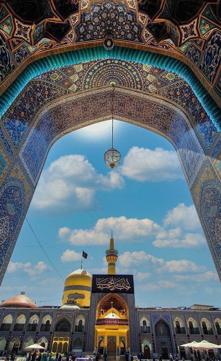 زَهْرَآءْ tweet media