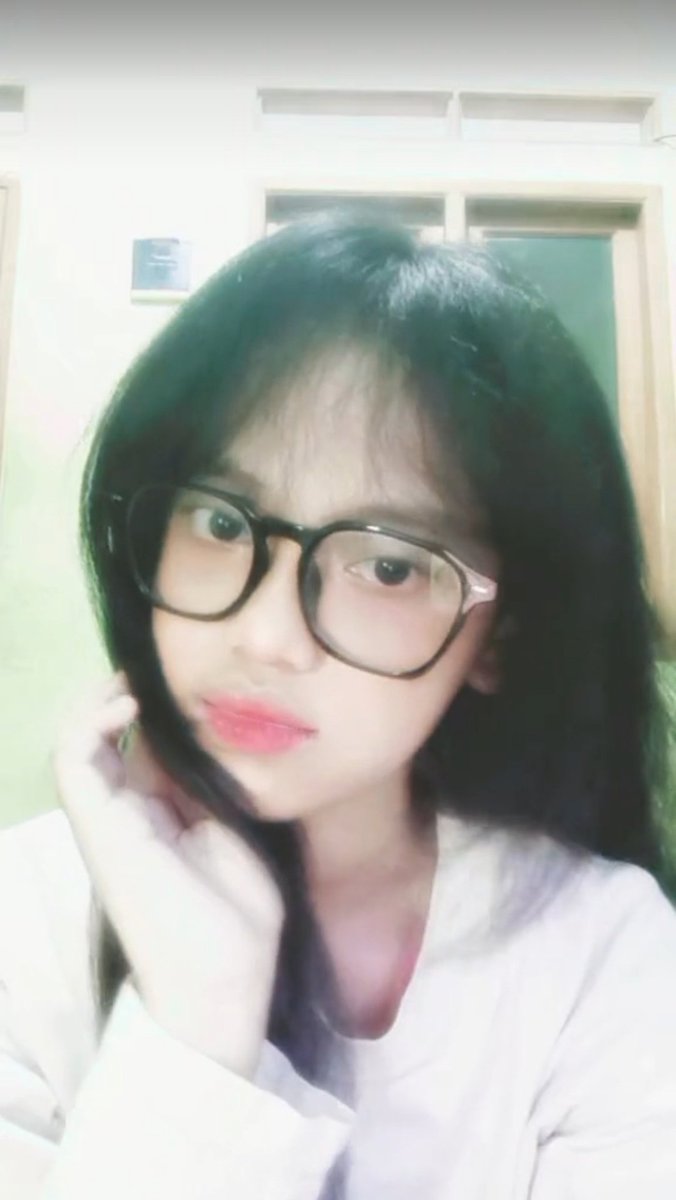 dd 𝒴ᥲ᥉hä miong 🐈👛🛁⭐ tweet media