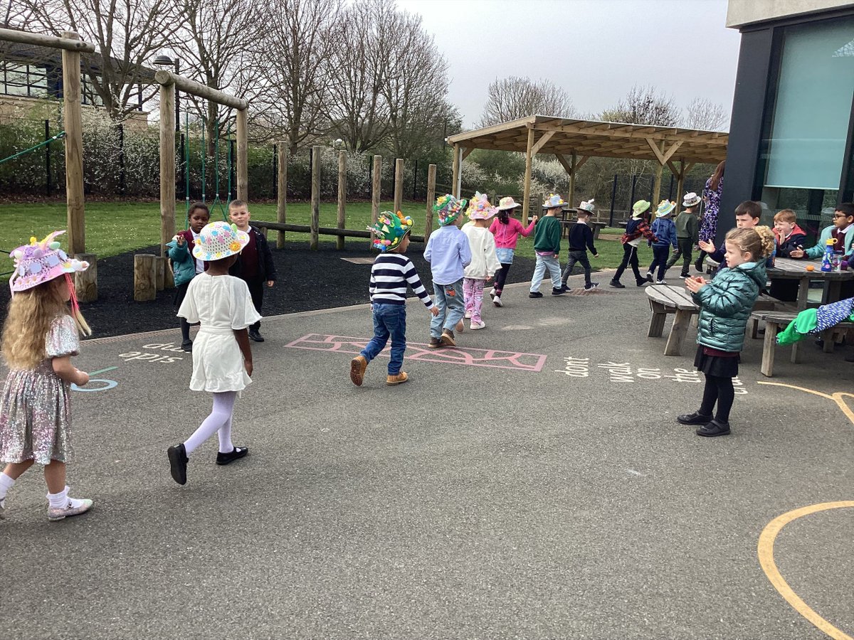 KHPschool's tweet photo. Foundation and Nursery put on a spectacular Easter and Spring hat parade on Monday. They proudly toured the school to show off their creations. Foundation were also joined by parents and carers at the end of the day to parade their designs and perform spring time songs. https://t.co/DHzcnH0TH1
