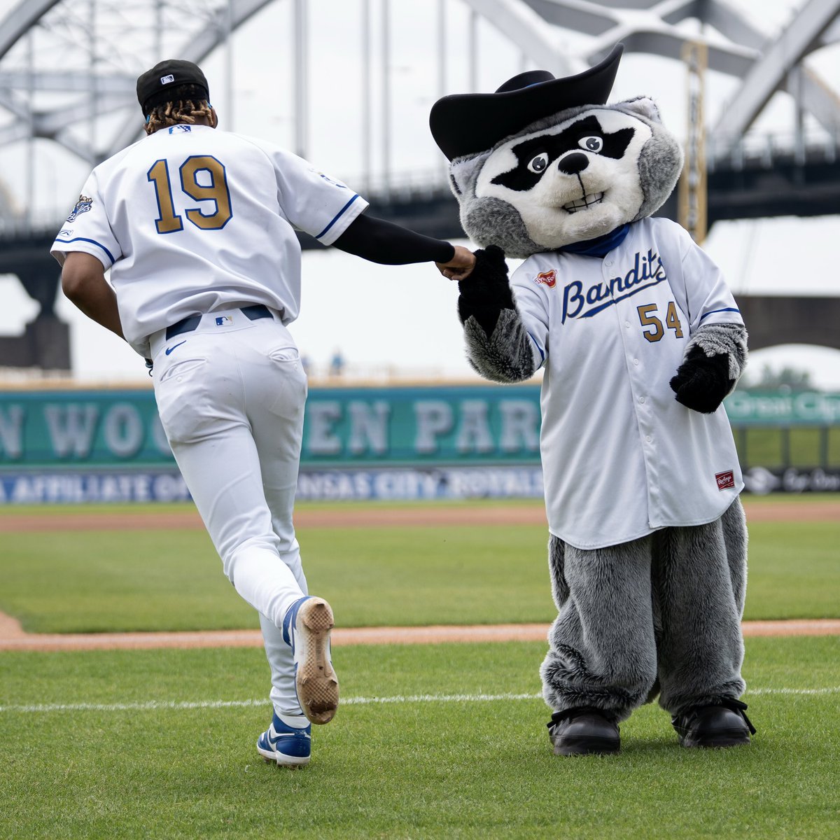 QCRiverBandits tweet picture