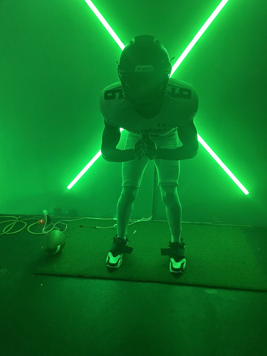 TBennett00x's tweet photo. After a beautiful visit, I am blessed to receive my first offer from the Greensboro College 
@JuwarrenByrd @CoachJBurt @GC_Pride_Fball https://t.co/hbDsJtlCC1