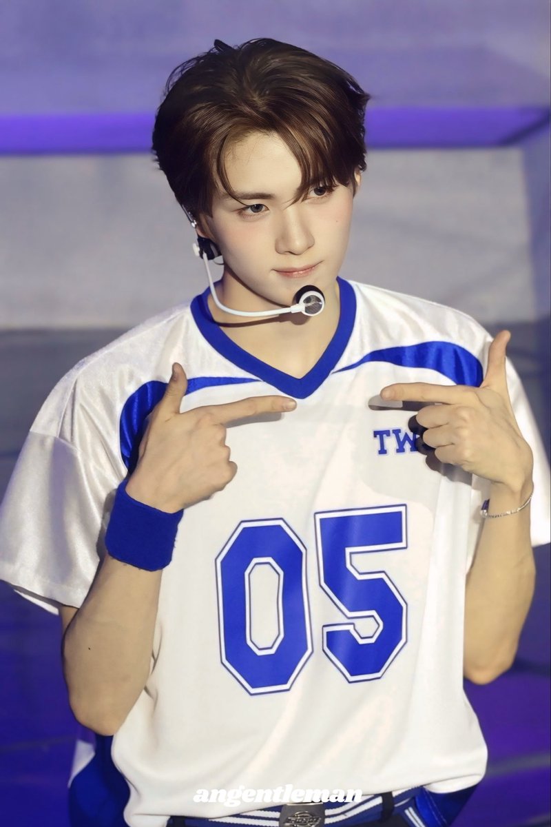 angentleman__'s tweet photo. 260327 팬미팅

👉🏻👈🏻…

#TWS #투어스 #영재 #YOUNGJAE #ヨンジェ https://t.co/g2UeVAhQfJ
