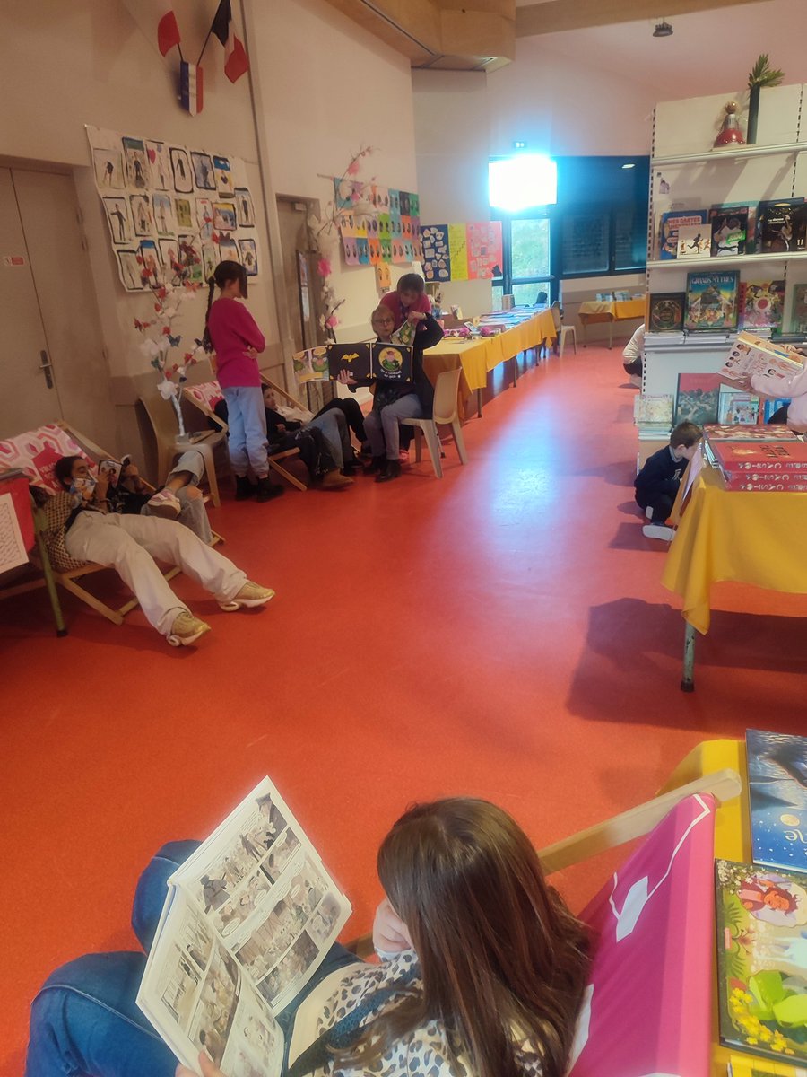 Collège Paul Valéry tweet media