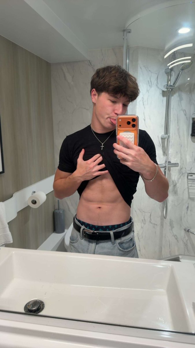 TonySub565's tweet image. There’s a quiet satisfaction in giving Daddy @AlexanderReid0 more and more attention, more effort, more of me. Watching him stand stronger while I lean in deeper… it feels right. #PowerExchange #Energy #Dynamic
#InspiredByAlexanderReid0 #HisStrengthMyGuide #SteadyByHisSide