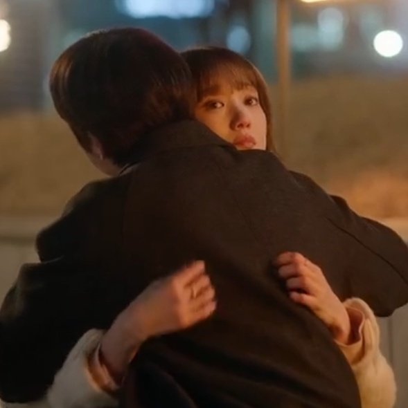 𝙇𝙪𝙣𝙖💌•𝙸𝚗𝚈𝚘𝚞𝚛𝚁𝚊𝚍𝚒𝚊𝚗𝚝𝚂𝚎𝚊𝚜𝚘𝚗• tweet media