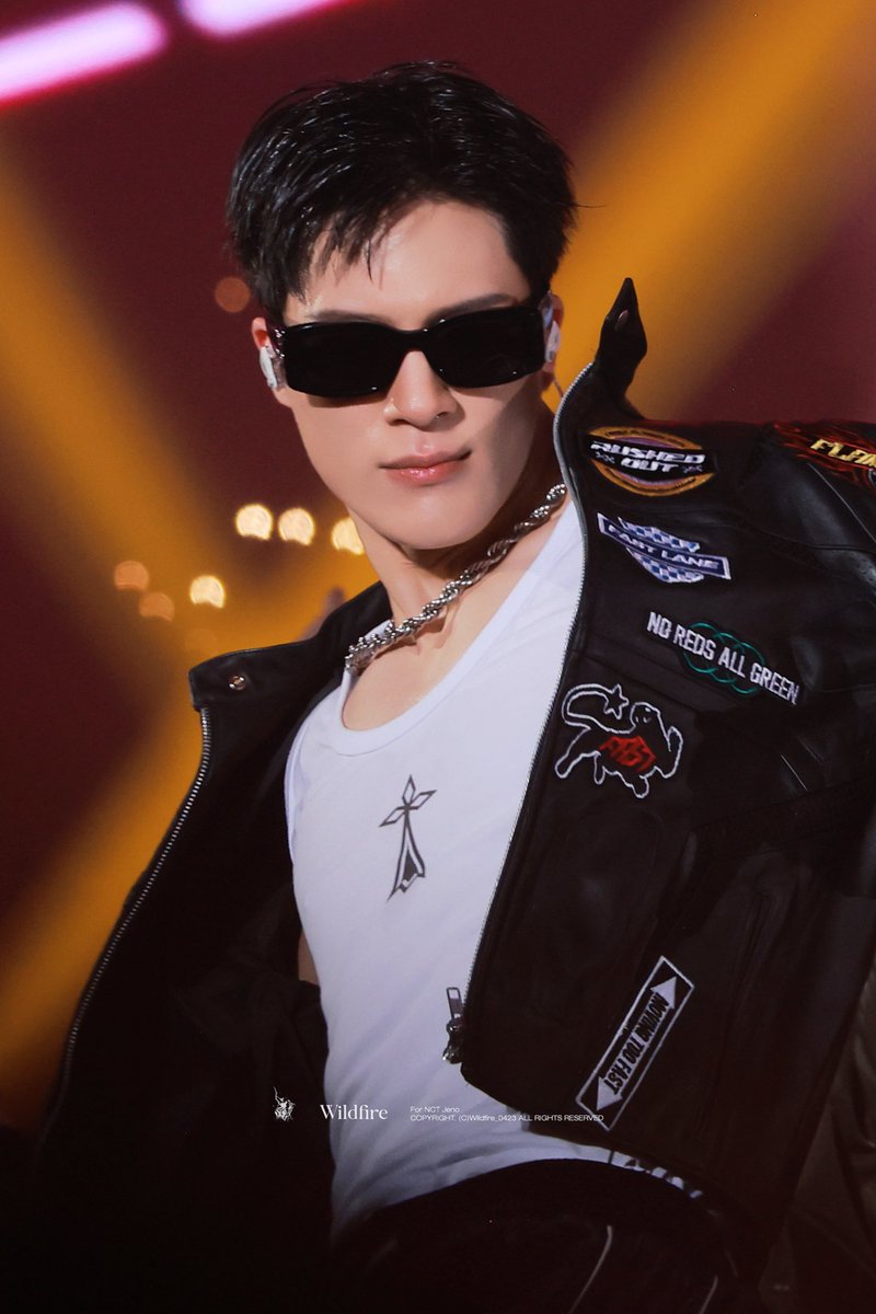 𝐖𝐢𝐥𝐝𝐟𝐢𝐫𝐞. tweet media