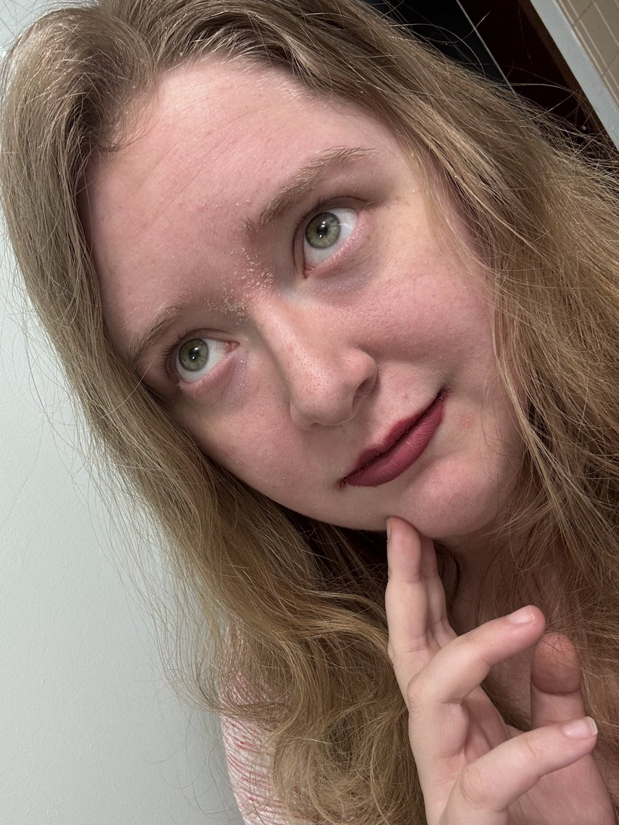 Sinny🌙 • she/her tweet media