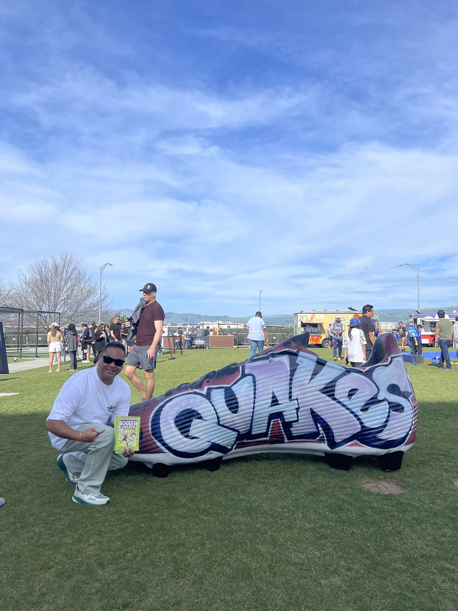 Chris Navalta tweet media