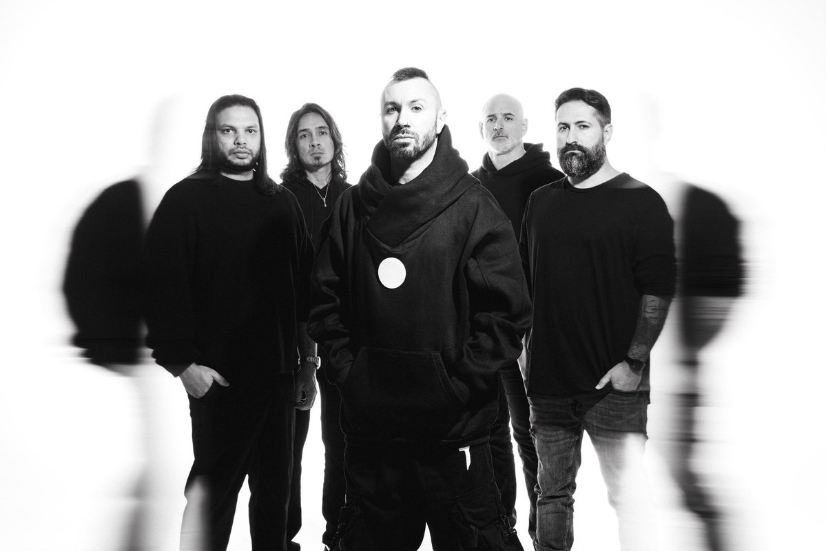 Periphery tweet media