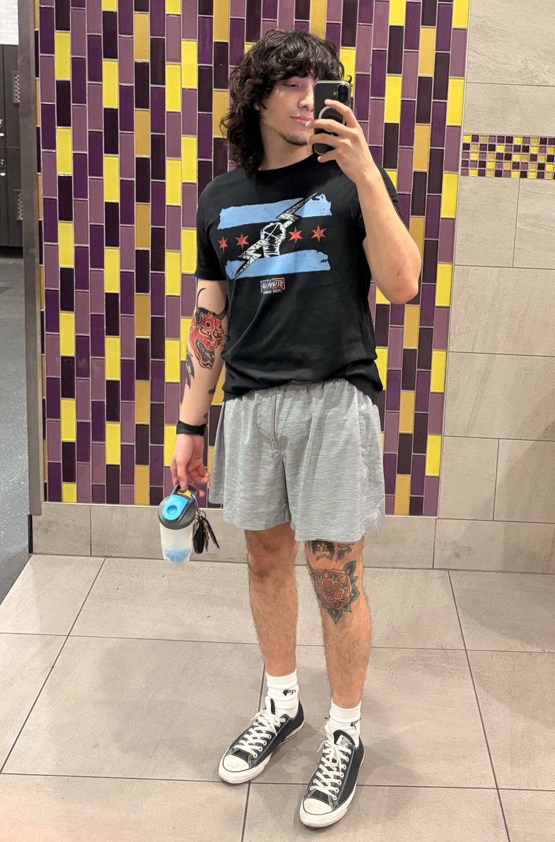 GrxmmU's tweet photo. Happy friYAY https://t.co/5MPOn3JTzb