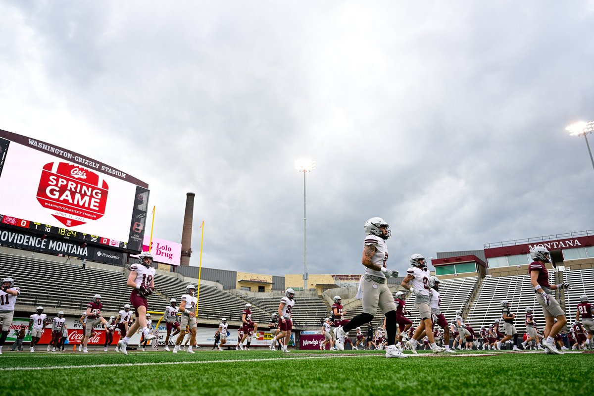 MontanaGrizFB's tweet photo. We're two weeks away from the 𝗚𝗿𝗶𝘇 𝗦𝗽𝗿𝗶𝗻𝗴 𝗚𝗮𝗺𝗲!

Come tailgate with the @MontanaGSA and bring the family to see future Grizzly stars in action! 

🎟️ https://t.co/uP4HW3r6Pc

#GoGriz https://t.co/1iIlesHk9p